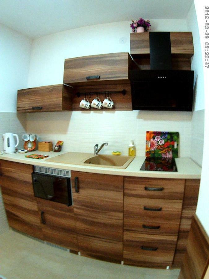 Uki-Modern Apartment With Parking Нови Сад Екстериор снимка