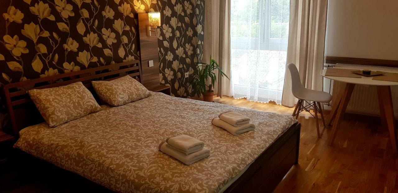 Uki-Modern Apartment With Parking Нови Сад Екстериор снимка